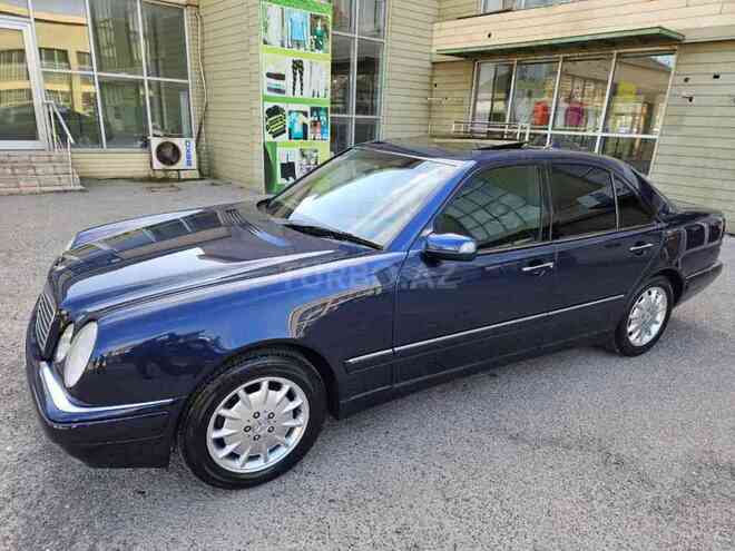 Mercedes E 240 1999, 38,500 km - 2.4 l - Bakı