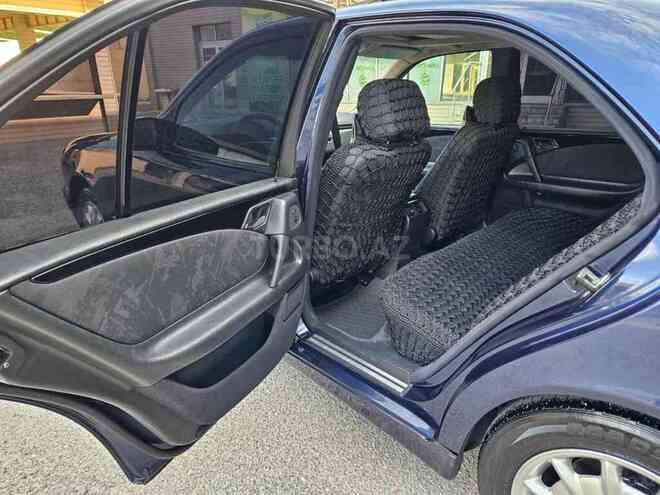 Mercedes E 240 1999, 38,500 km - 2.4 l - Bakı