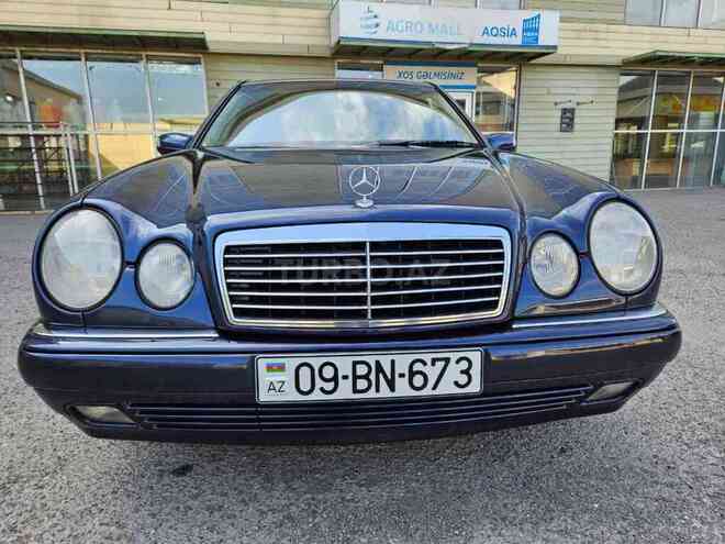 Mercedes E 240 1999, 38,500 km - 2.4 l - Bakı