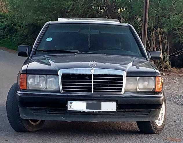 Mercedes 190 1990, 245,000 km - 2.0 l - Bakı