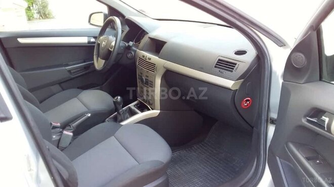 Opel Astra 2008, 168,000 km - 1.4 л - Bakı