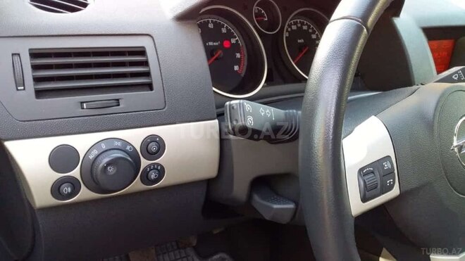 Opel Astra 2008, 168,000 km - 1.4 л - Bakı
