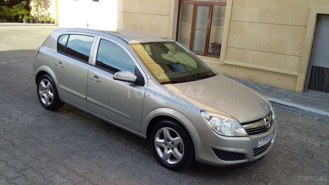 Opel Astra 2008, 168,000 km - 1.4 л - Bakı