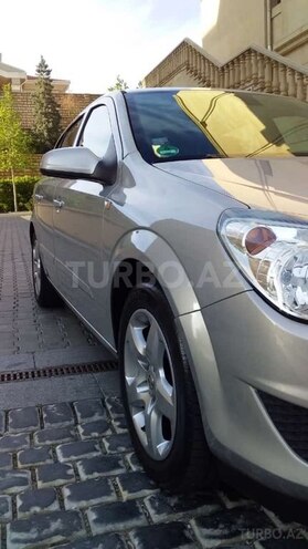 Opel Astra 2008, 168,000 km - 1.4 л - Bakı