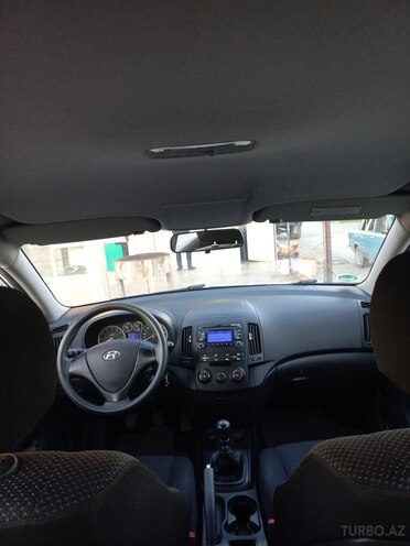 Hyundai i30 2009, 251,000 km - 1.4 l - Mingəçevir