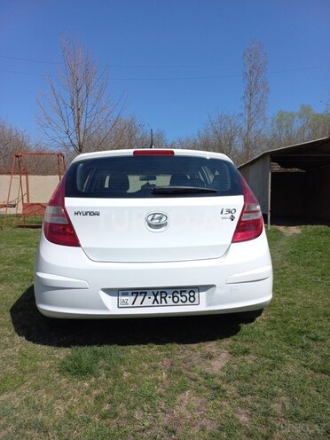 Hyundai i30 2009, 251,000 km - 1.4 l - Mingəçevir
