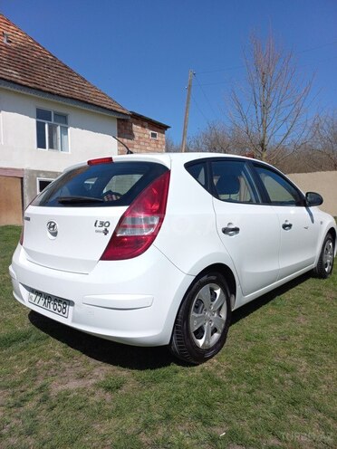 Hyundai i30 2009, 251,000 km - 1.4 l - Mingəçevir
