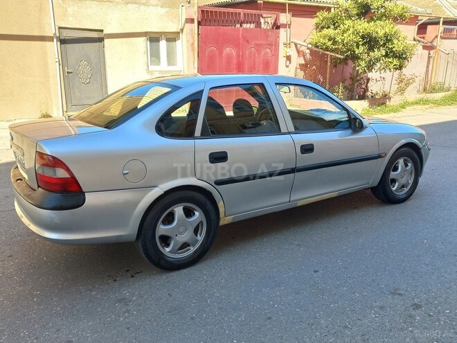 Opel Vectra 1998, 251,000 km - 1.8 l - Bakı