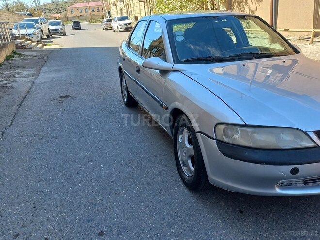 Opel Vectra 1998, 251,000 km - 1.8 l - Bakı