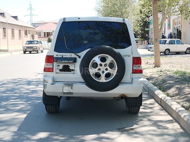 Mitsubishi Pajero io 1999, 299,130 km - 1.8 l - Gəncə