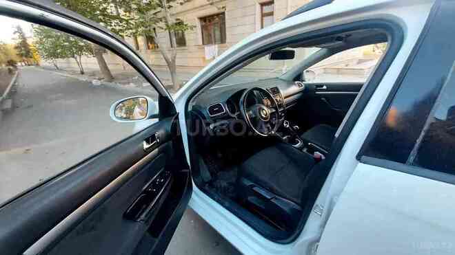 Volkswagen Golf 2010, 282,823 km - 1.6 l - Tərtər