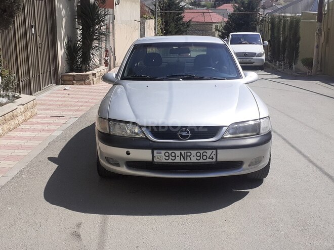 Opel Vectra 1997, 200,000 km - 1.8 l - Bakı