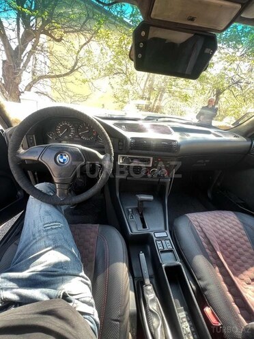 BMW 520 1992, 255,000 km - 2.0 l - Bakı