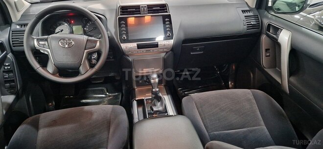 Toyota Prado 2021, 33,000 km - 2.7 l - Bakı