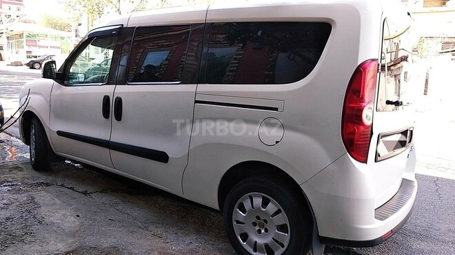 Fiat Doblo 2013, 145,000 km - 1.4 l - Bakı