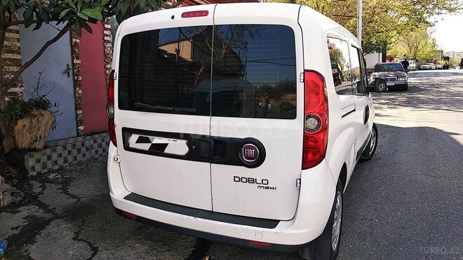 Fiat Doblo 2013, 145,000 km - 1.4 l - Bakı