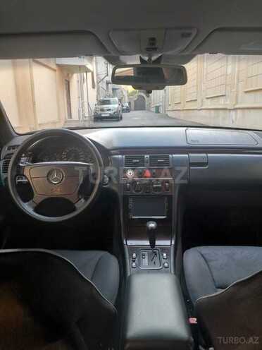Mercedes E 200 1996, 340,000 km - 2.0 l - Bakı
