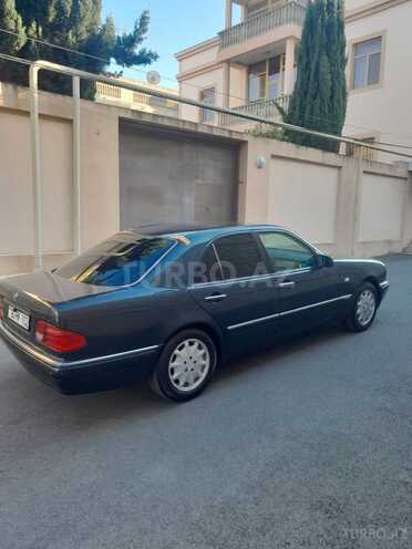 Mercedes E 200 1996, 340,000 km - 2.0 l - Bakı