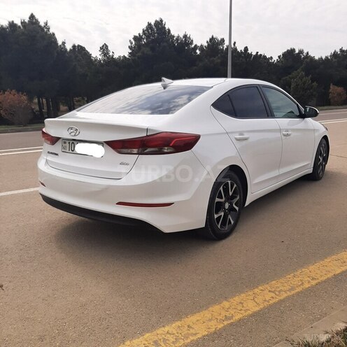 Hyundai Elantra 2017, 70,500 km - 1.4 l - Bakı