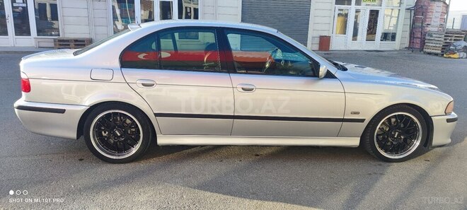 BMW 525 2003, 264,000 km - 2.5 л - Bakı