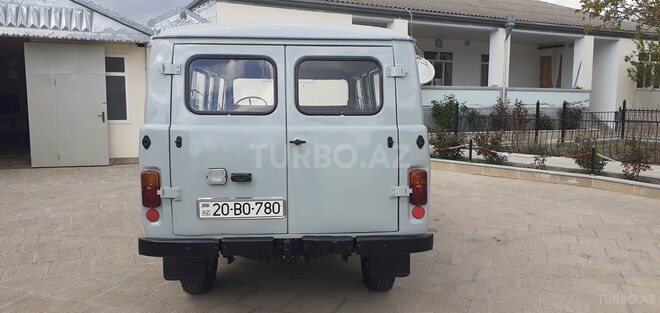 UAZ 2206 1998, 100,000 km - 2.4 л - Qobustan