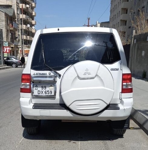 Mitsubishi Pajero io 2001, 186,000 km - 2.0 l - Bakı