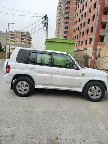 Mitsubishi Pajero io 2001, 186,000 km - 2.0 l - Bakı