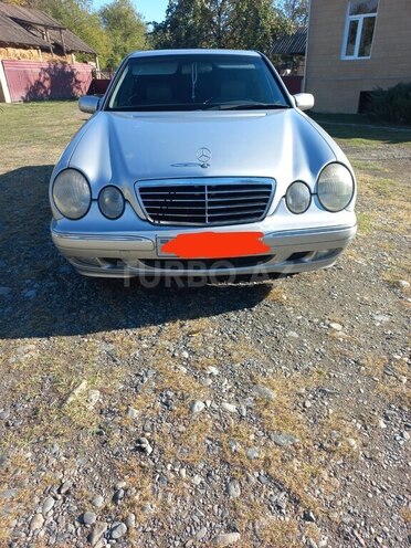 Mercedes E 200 2001, 424,000 km - 2.0 l - Bakı