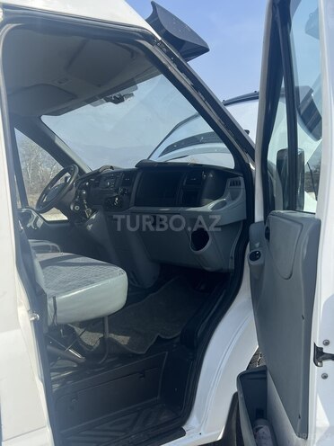 Ford Transit 2011, 420,000 km - 2.4 л - İsmayıllı