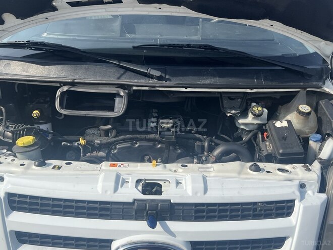 Ford Transit 2011, 420,000 km - 2.4 л - İsmayıllı