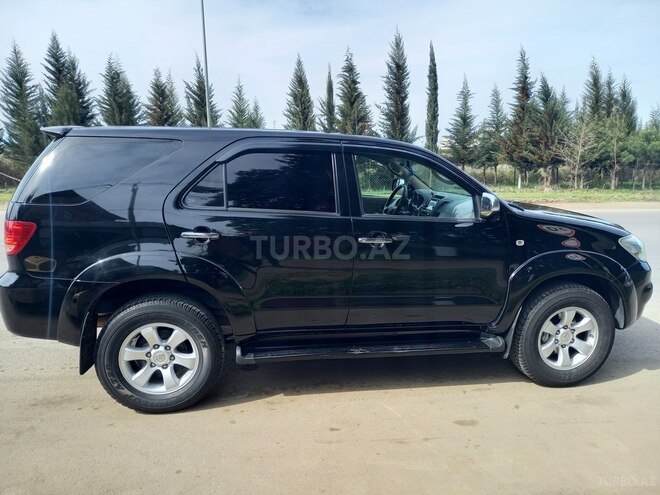 Toyota Fortuner 2005, 325,000 km - 2.7 l - Lənkəran