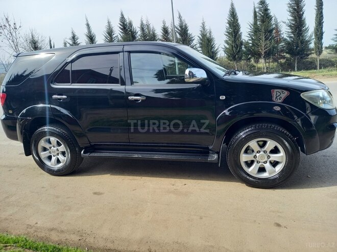 Toyota Fortuner 2005, 325,000 km - 2.7 l - Lənkəran