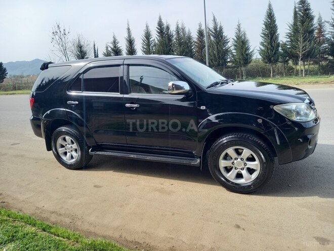 Toyota Fortuner 2005, 325,000 km - 2.7 l - Lənkəran