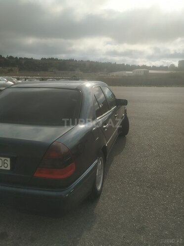 Mercedes C 180 1999, 395,000 km - 1.8 l - Bakı