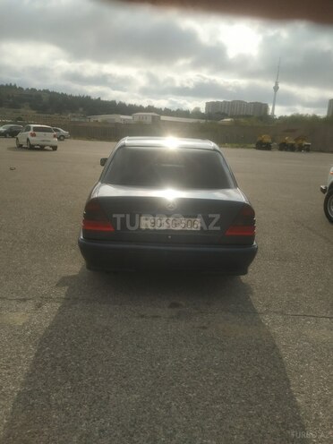 Mercedes C 180 1999, 395,000 km - 1.8 l - Bakı