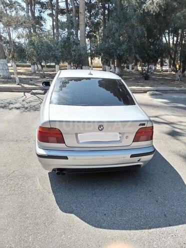 BMW 528 2000, 178,600 km - 2.8 l - Sumqayıt