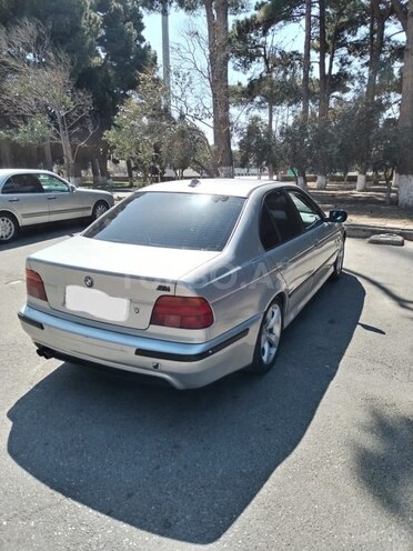 BMW 528 2000, 178,600 km - 2.8 l - Sumqayıt