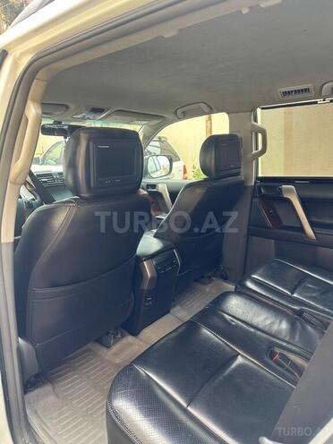 Toyota Prado 2010, 288,000 km - 2.7 л - Bakı