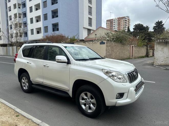 Toyota Prado 2010, 288,000 km - 2.7 л - Bakı
