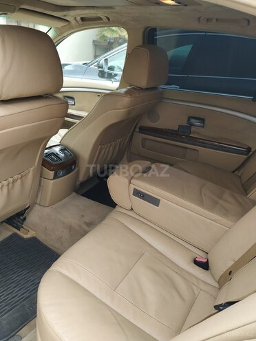 BMW 730 2006, 255,000 km - 3.0 л - Bakı