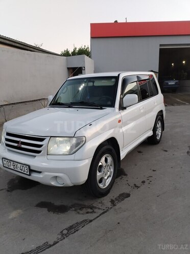 Mitsubishi Pajero io 2002, 210,472 km - 2.0 л - Sabirabad