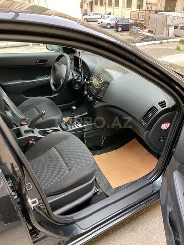 Hyundai i30 2009, 210,600 km - 1.4 л - Bakı