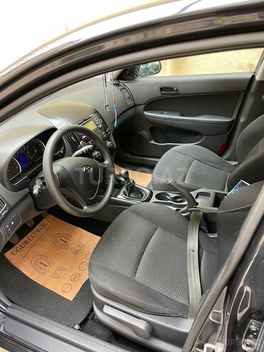 Hyundai i30 2009, 210,600 km - 1.4 л - Bakı