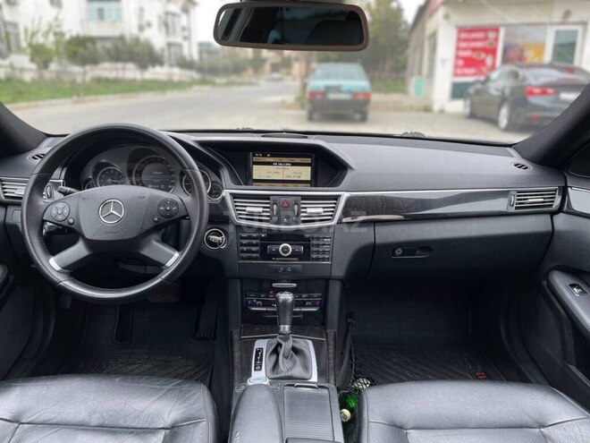 Mercedes E 250 2009, 310,000 km - 2.2 l - Bakı