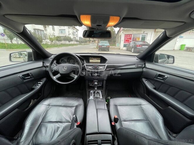 Mercedes E 250 2009, 310,000 km - 2.2 l - Bakı