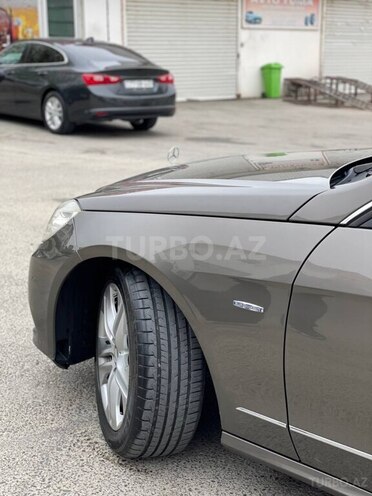 Mercedes E 250 2009, 310,000 km - 2.2 l - Bakı