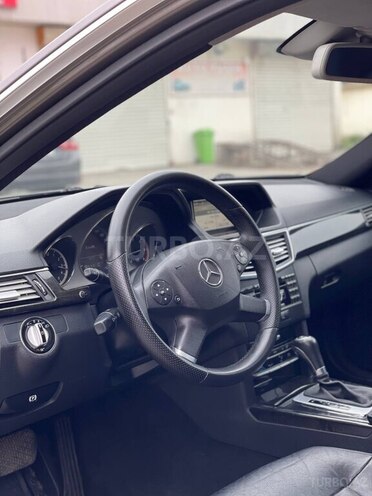 Mercedes E 250 2009, 310,000 km - 2.2 l - Bakı