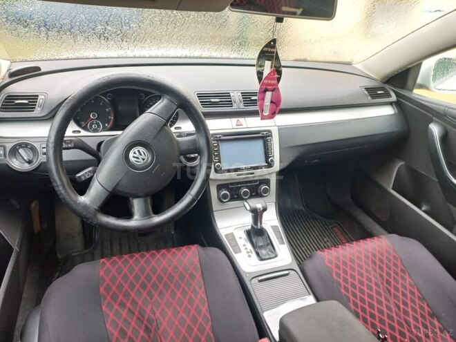 Volkswagen Passat 2010, 156,985 km - 1.8 l - Lənkəran