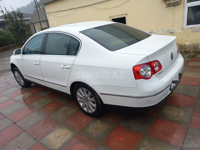 Volkswagen Passat 2010, 156,985 km - 1.8 l - Lənkəran