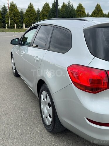 Opel Astra 2012, 288,480 km - 1.3 л - Ağdaş